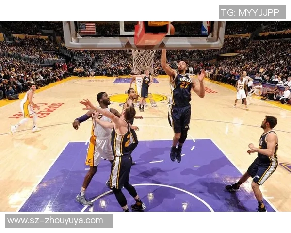 湖人对决爵士精彩回顾4月14日比赛亮点与精彩瞬间分析